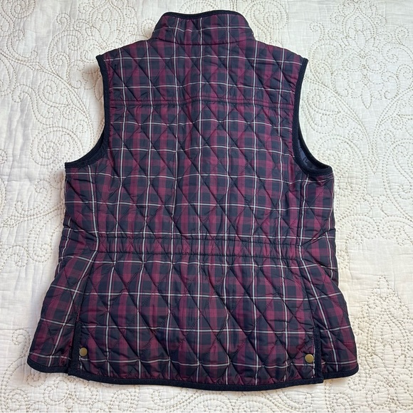Talbots quilted plaid puffer vest - Picture 2 of 6